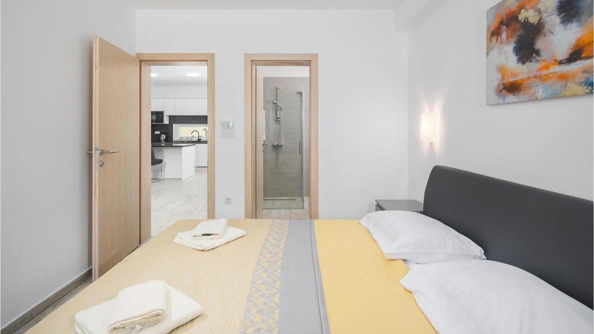 Cozy Home In Porec With Kitchen