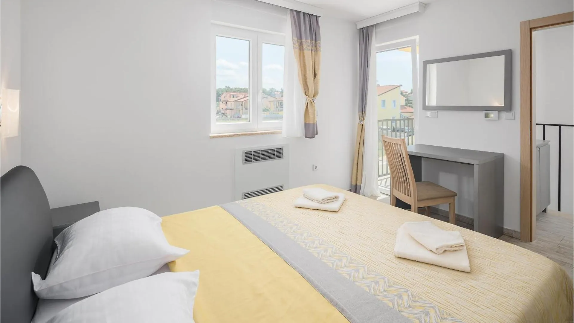 Cozy Home In Porec With Kitchen Holiday home
